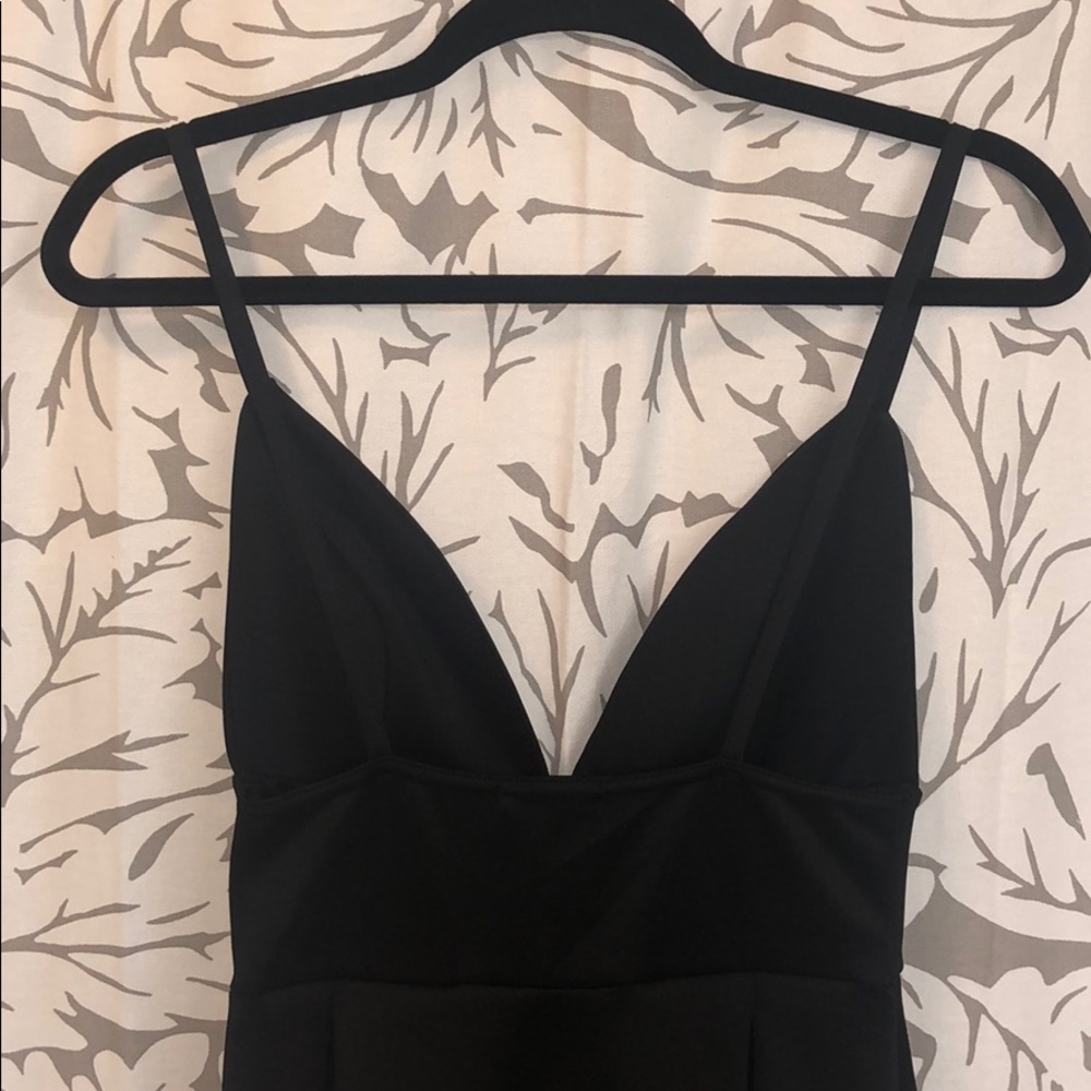 New! boohoo little black dress - Picture 2 of 3